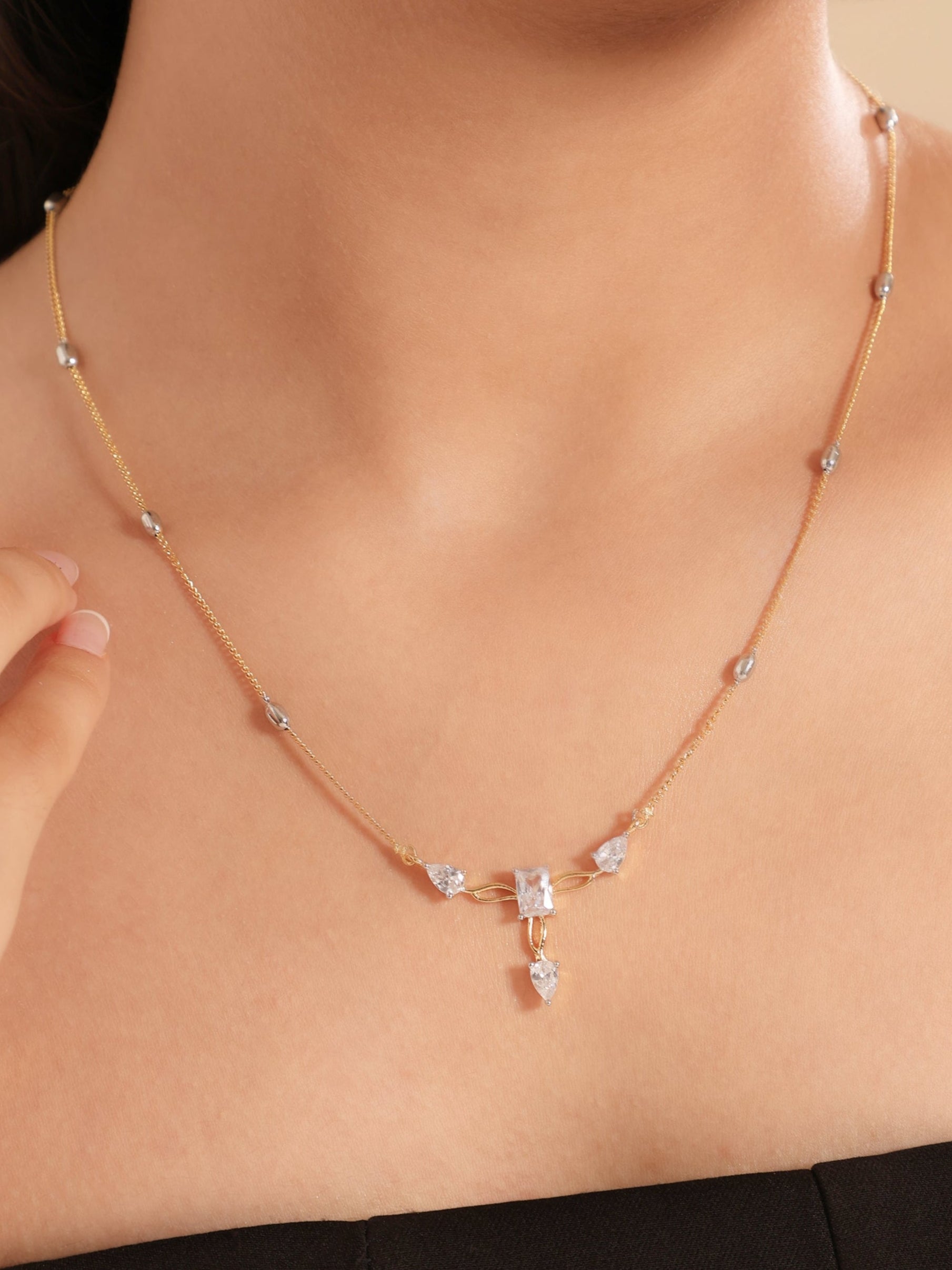 American Diamond Blissful Minimal Necklace Set