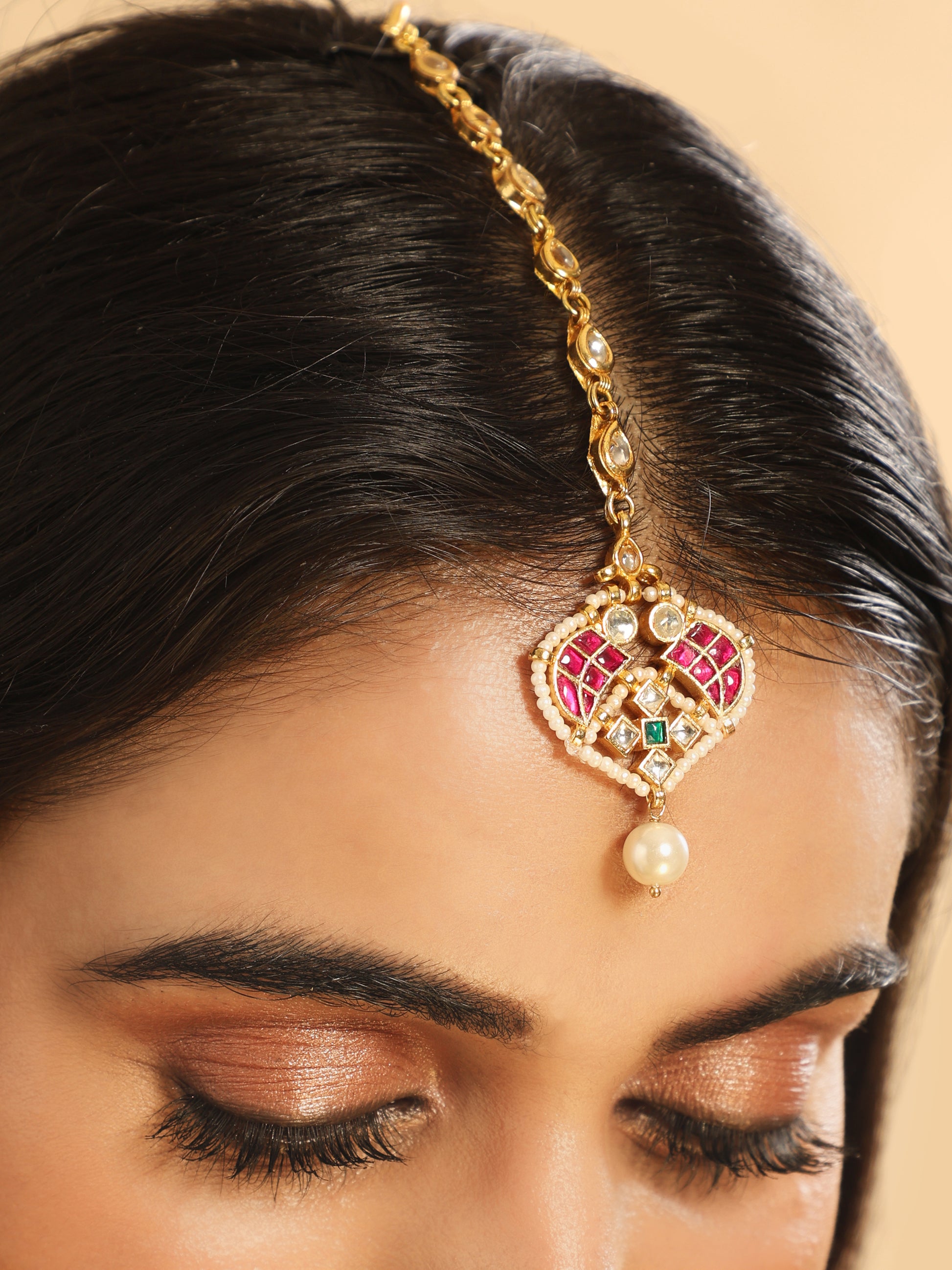Pearl & Enamel Grace Minimal Maang Tikka
